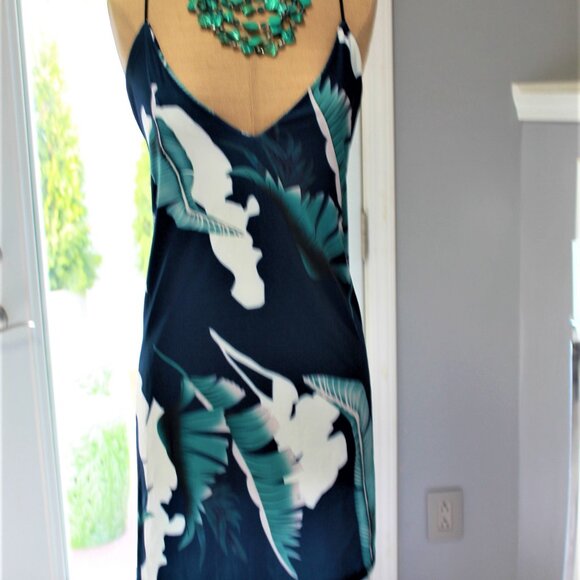 Venus Dress XL - Picture 1 of 4